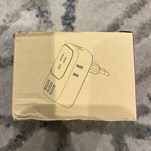 Tessan outlet adapter for Italy Chile Uraguay